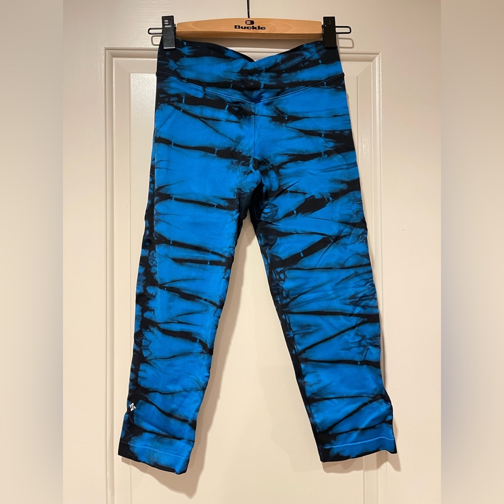 Nux tie-dye capri/crop legging